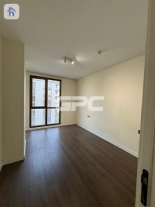 Luxurious 4-Bedroom Apartment for Rent image 12
