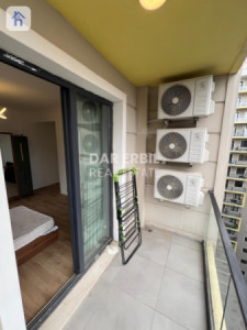 شقة مؤثثة للإيجار صورة 9