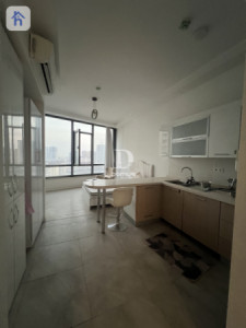 Modern Apartment with Stunning City Views image 2