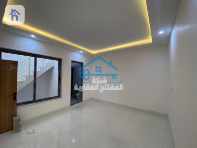 4-Bedroom House in Qarabw Image 5