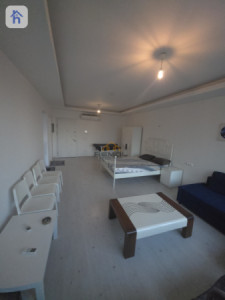 A fantastic studio apartment for rent image 4