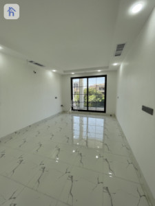Spacious 4-Bedroom House in Erbil Image 11
