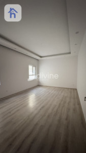 Spacious Office in Italian Village, Erbil image 5