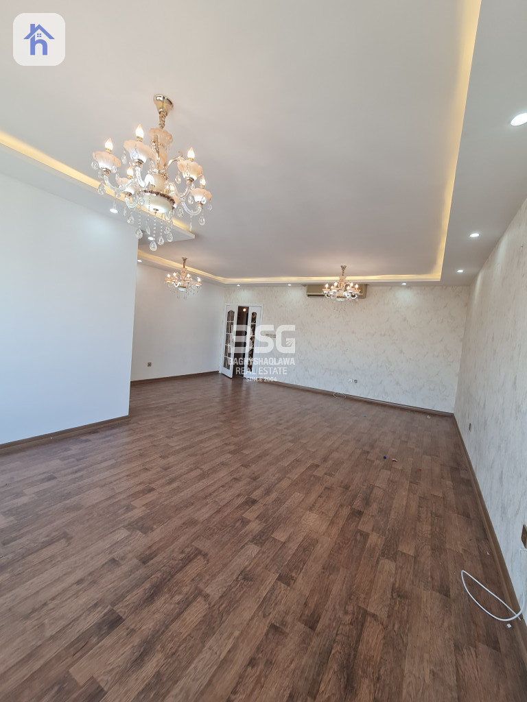 Spacious 4 Bedroom Apartment for Rent
