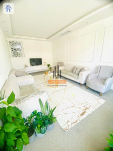 One Floor House image 2