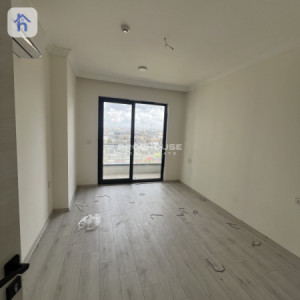 1 Bedroom Apartment in Rena Towers Image 3