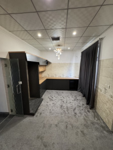 Two Floor House Opposite Garden Image 9