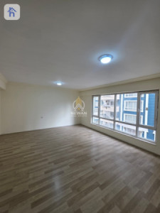 Modern 3BR Apartment in Central Location image 1