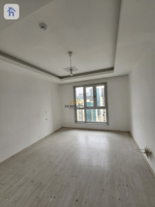 شقة أنيقة بـ 2 غرفة نوم للإيجار صورة 6