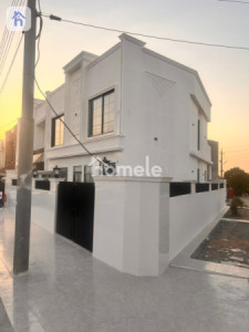 Corner House Image 3