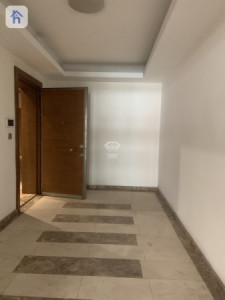 Modern 5-BR Apartment in Erbil Image 7