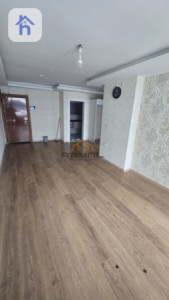 Modern Apartment image 4