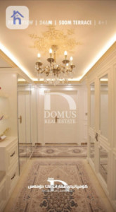 Luxurious Apartment with Park View image 1