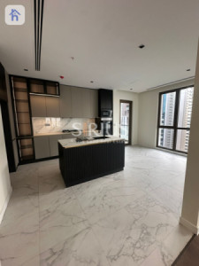 شوقەیەکی فراوانی ٤ ژووری نوستن لەگەڵ دیمەنێکی سەرنجڕاکێش image 2