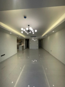 شقة واسعة في سكاي تاور image 2