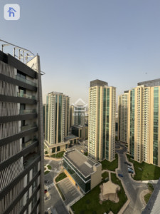 Elegant 2-Bedroom Apartment image 1
