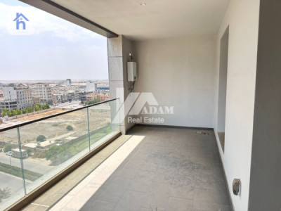 Luxurious 3 Bedroom Apartment in Prime Location Image 13