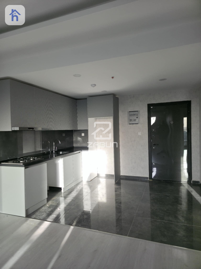 Cozy apartment in Queen Tower