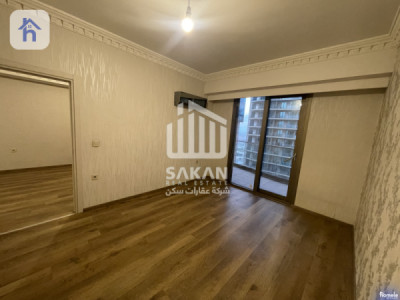 Spacious Apartment with Open Floor Plan Image 3