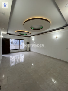 4-Bedroom House Image 6