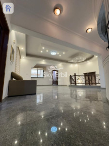 Large Family House in Dream City image 16