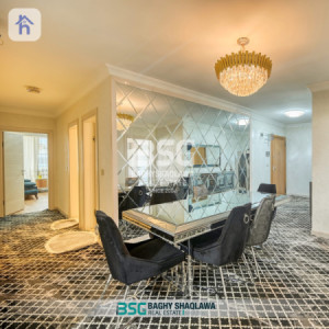 Luxurious living with Garden View Image 3
