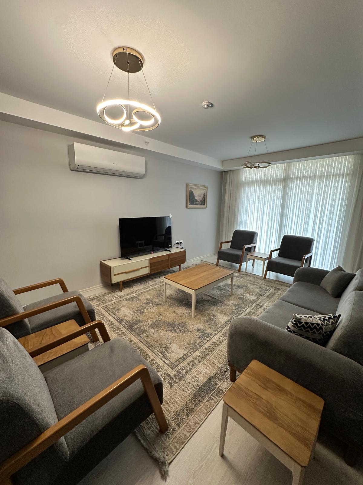 شوقەی ڕاخراو بۆ کرێ