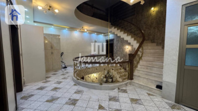 Spacious Family Home, Prime Location Image 29