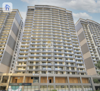 Chic 1-Bedroom Apartment Image 6