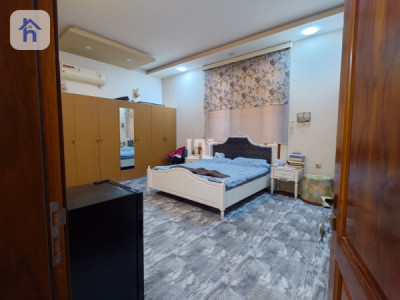 Spacious Family Home with Ample Space image 11