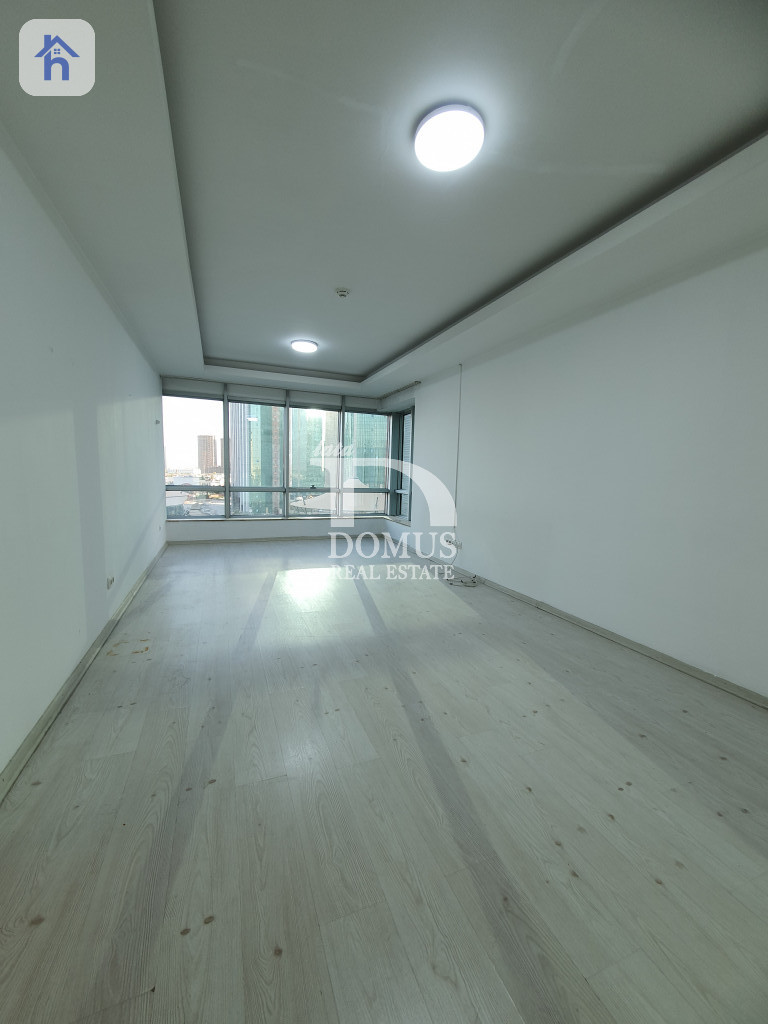 Modern 1 Bedroom Apartment in Empire Wings
