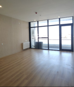 Studio Apartment Image 3