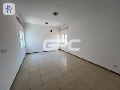 Spacious 4 bedroom house in Erbil image 9