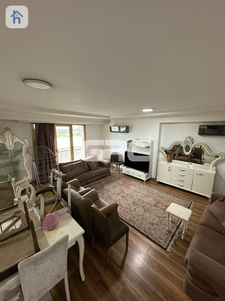 Furnished Apartment in Roya Tower Image 2