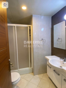 Spacious Apartment with Stunning Views Image 12