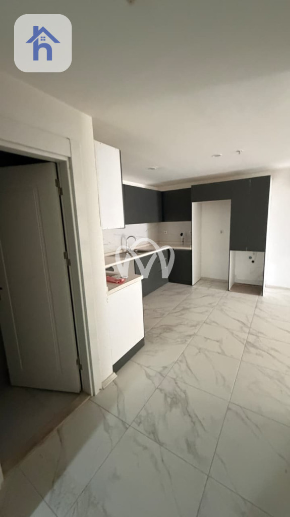 شقة بواجهة داخلیة