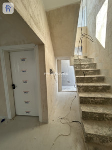 Modern House with Four Bedrooms Resim 4