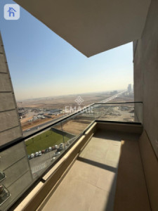 Modern 2 Bedroom Apartment Image 7