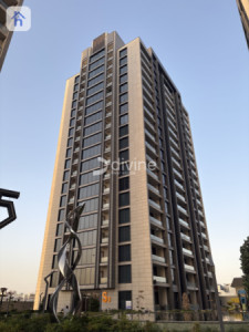 Modern Studio Apartment for Rent image 1