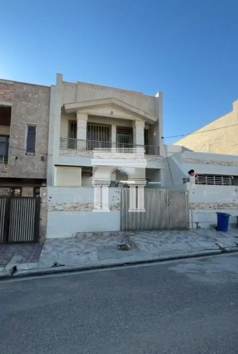 منزل طابقین