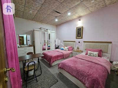 Cozy Family House with 4 Bedrooms Image 10