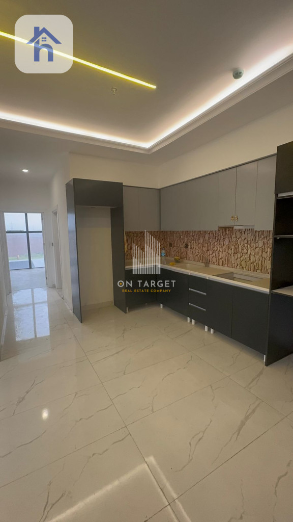 Cozy 2-Bedroom Apartment in Centro Tower