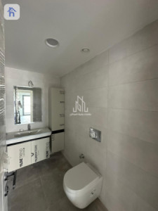 Modern Apartment in Rami Towers image 8