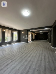 Spacious Villa in English Village image 4