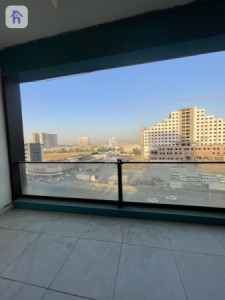 Modern Apartment image 5