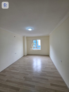 Modern 3BR Apartment in Central Location Image 5