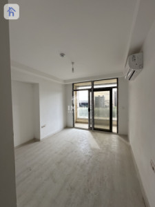 Apartment in Cash Image 5