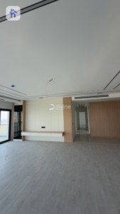 Spacious 5-Bedroom Apartment in Rami Towers image 7