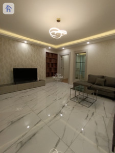 منزل أنيق في مبنى مرتفع image 3