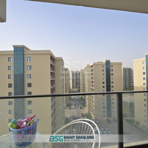 Spacious Apartment with Internal Views image 8